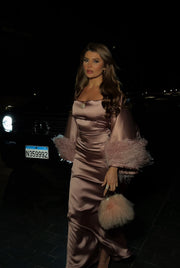 DUSTY PINK SILK ABAYA